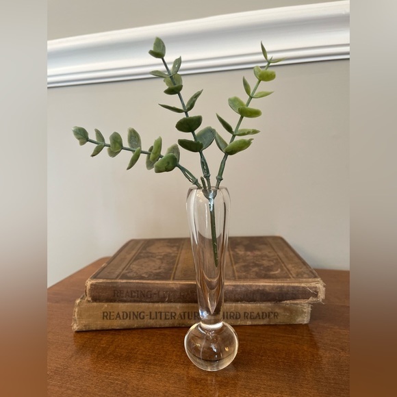 Clear Small Bud Vase Hand Blown Round Bottom Vintage Controlled Bubble - Picture 1 of 6